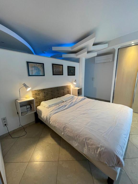 Villa Nîmes Eksteriør bilde